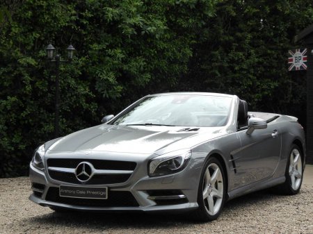 MERCEDES-BENZ