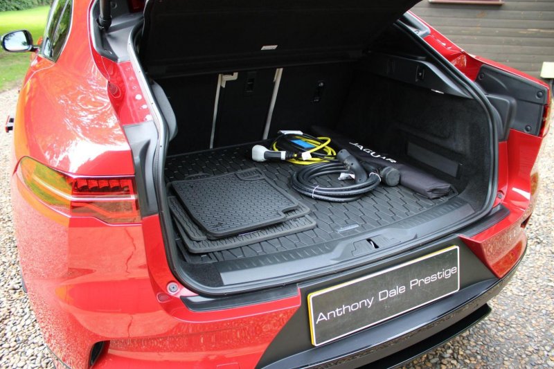 JAGUAR I-Pace
