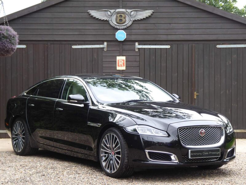 JAGUAR XJ